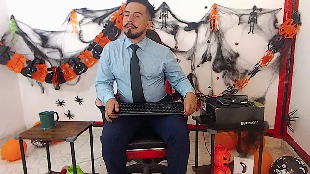 Snapshot of KalethBigDick chatting on October 2025 08:51:02 PM KalethBigDick online show from October 2025 08:51:02 PM