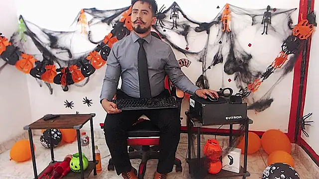 Snapshot of KalethBigDick chatting on October 2025 07:01:01 AM KalethBigDick online show from October 2025 07:01:01 AM