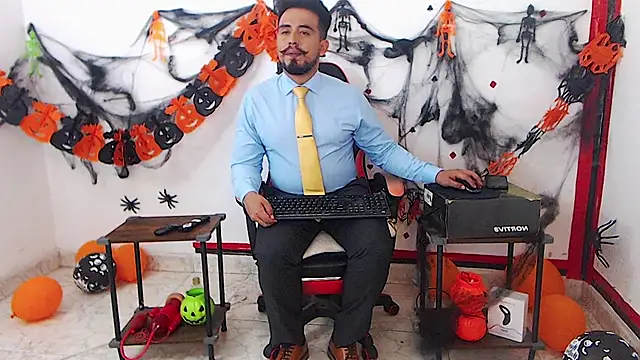 Snapshot of KalethBigDick chatting on October 2025 08:38:01 AM KalethBigDick online show from October 2025 08:38:01 AM