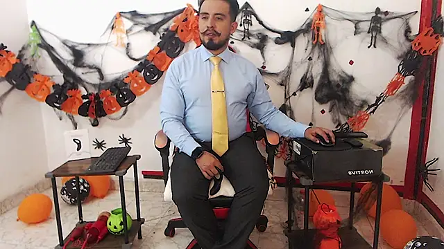 Snapshot of KalethBigDick chatting on October 2025 04:36:01 AM KalethBigDick online show from October 2025 04:36:01 AM