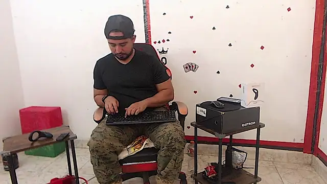 KalethBigDick online show from February 2026 12:43:02 PM