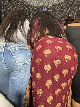 Snapshot of Miss__Malaika chatting on March 2026 08:39:01 AM Miss Malaika online show from March 2026 08:39:01 AM