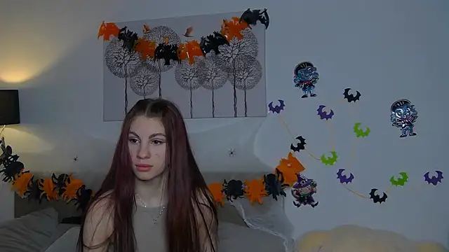 Snapshot of CassKiera chatting on October 2025 05:57:02 AM CassKiera online show from October 2025 05:57:02 AM