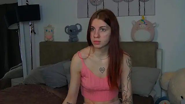 Snapshot of CassKiera chatting on December 2025 06:07:01 AM CassKiera online show from December 2025 06:07:01 AM