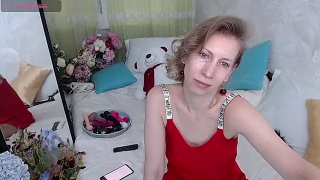 Snapshot of AdrianaSea chatting on May 2026 10:54:02 AM AdrianaSea online show from May 2026 10:54:02 AM