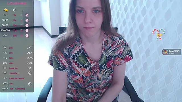 Snapshot of LisaHeart chatting on January 2025 06:35:01 AM LisaHeart online show from January 2025 06:35:01 AM