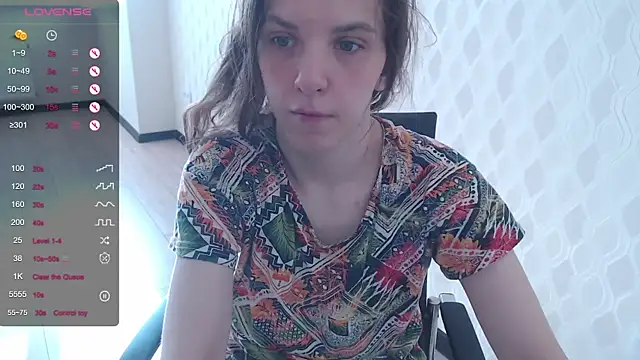 Snapshot of LisaHeart chatting on February 2025 11:31:02 AM LisaHeart online show from February 2025 11:31:02 AM