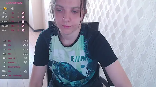 Snapshot of LisaHeart chatting on March 2026 02:34:02 PM LisaHeart online show from March 2026 02:34:02 PM