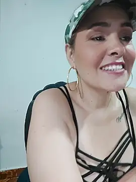 Miss Agatha online show from April 2026 12:25:02 AM