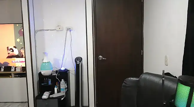 CarolinaRincon online show from March 2025 01:10:01 AM