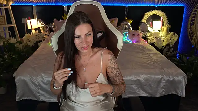 IsabellaFoxyy online show from June 2026 12:48:02 PM