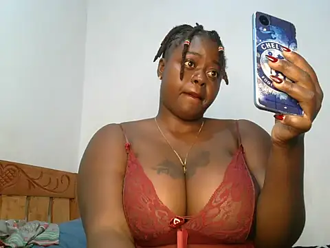 Snapshot of t-QueenSlyy chatting on November 2025 08:49:01 AM t-QueenSlyy online show from November 2025 08:49:01 AM