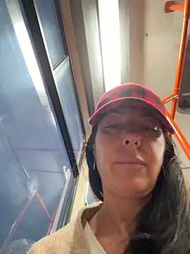 eveangelll online show from October 2025 04:00:02 AM