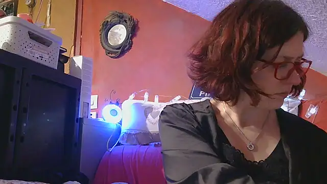 Snapshot of lanax chatting on April 2026 11:35:01 AM lanax online show from April 2026 11:35:01 AM