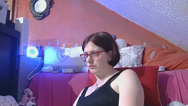 Snapshot of lanax chatting on May 2026 01:07:02 PM lanax online show from May 2026 01:07:02 PM