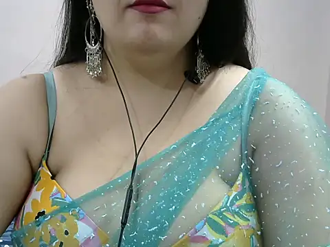 Shruti 139 online show from October 2025 07:14:01 PM