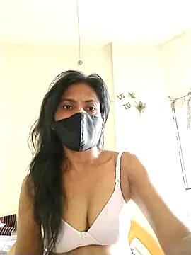 sunita6009 online show from June 2026 03:19:02 AM