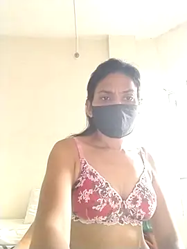 sunita6009 online show from July 2026 03:45:02 AM