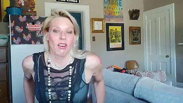 Glamazonx online show from February 2026 09:11:02 PM