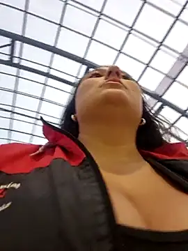 Celeem  online show from December 2025 10:25:01 PM