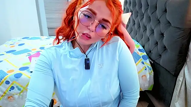 Snapshot of Alexatexa2929 chatting on May 2026 08:28:01 PM Alexatexa2929 online show from May 2026 08:28:01 PM
