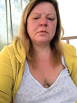 Snapshot of jusichka chatting on March 2026 06:30:01 AM jusichka online show from March 2026 06:30:01 AM