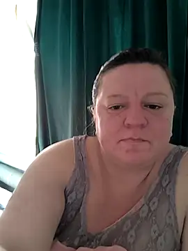 Snapshot of jusichka chatting on April 2026 06:30:01 AM jusichka online show from April 2026 06:30:01 AM