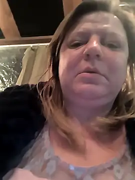 Snapshot of jusichka chatting on April 2026 05:50:02 PM jusichka online show from April 2026 05:50:02 PM