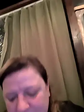 Snapshot of jusichka chatting on April 2026 06:34:02 PM jusichka online show from April 2026 06:34:02 PM