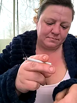 Snapshot of jusichka chatting on April 2026 04:01:01 PM jusichka online show from April 2026 04:01:01 PM