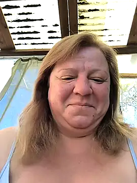 Snapshot of jusichka chatting on May 2026 06:30:01 AM jusichka online show from May 2026 06:30:01 AM