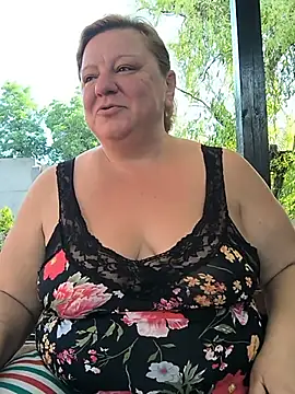 jusichka online show from June 2026 05:41:02 AM