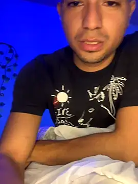 Snapshot of yObal-hot chatting on November 2025 06:18:02 PM yObal-hot online show from November 2025 06:18:02 PM