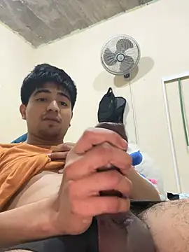 Snapshot of yObal-hot chatting on March 2026 04:37:01 PM yObal-hot online show from March 2026 04:37:01 PM