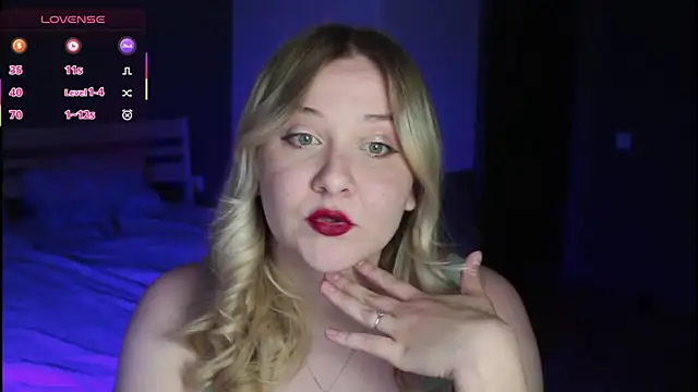 Snapshot of sensual_girrrl chatting on July 2026 12:26:02 AM sensual girrrl online show from July 2026 12:26:02 AM