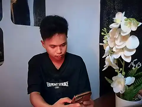 Snapshot of Asiantwink21 chatting on September 2025 07:08:01 PM Asiantwink21 online show from September 2025 07:08:01 PM