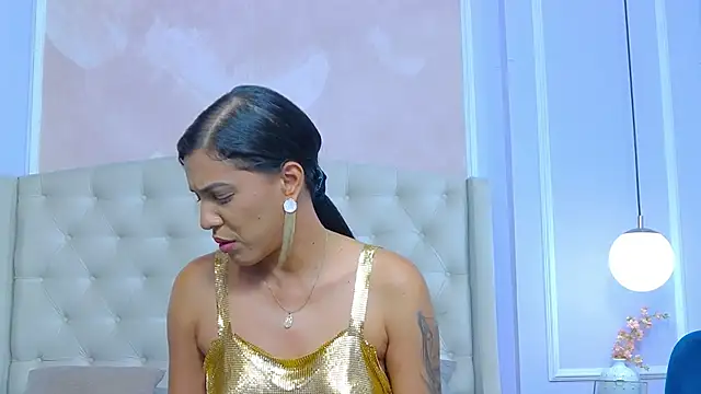 JoannaCox online show from March 2025 06:33:01 PM