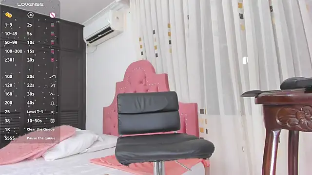 Snapshot of sary_rousse chatting on December 2024 05:27:02 AM sary rousse online show from December 2024 05:27:02 AM