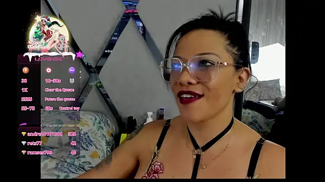 Snapshot of paula_daniela1 chatting on December 2024 12:20:01 AM paula daniela1 online show from December 2024 12:20:01 AM