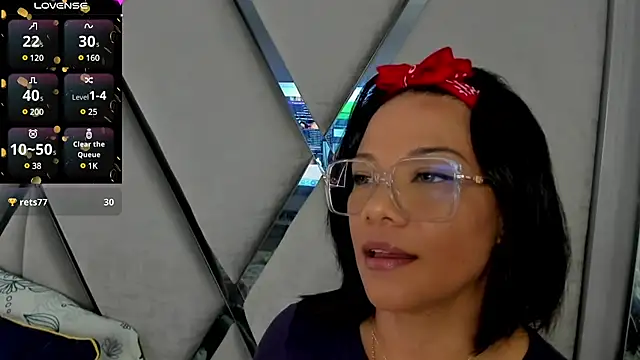 Snapshot of paula_daniela1 chatting on January 2025 07:51:02 PM paula daniela1 online show from January 2025 07:51:02 PM