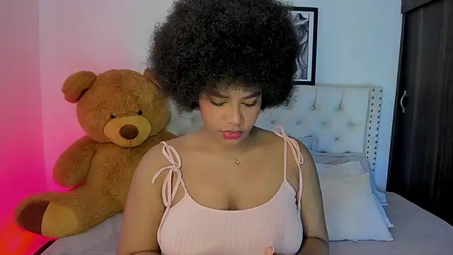 Snapshot of taylor-sexyy chatting on April 2026 06:03:02 PM taylor-sexyy online show from April 2026 06:03:02 PM
