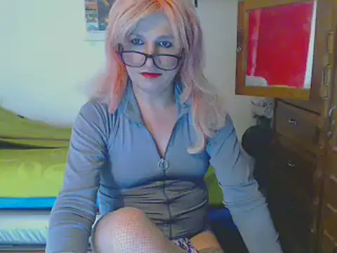 LorenJade online show from February 2025 07:18:01 AM