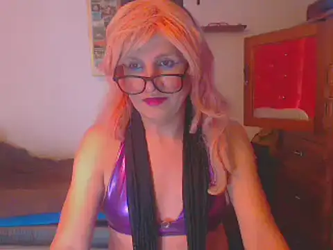 LorenJade online show from February 2025 07:12:02 AM