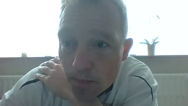 Snapshot of bertolini chatting on May 2026 07:50:02 AM bertolini online show from May 2026 07:50:02 AM