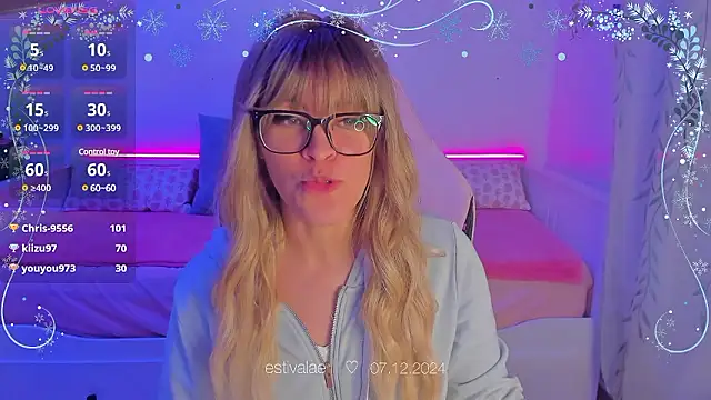 estivalae online show from December 2024 11:12:02 PM