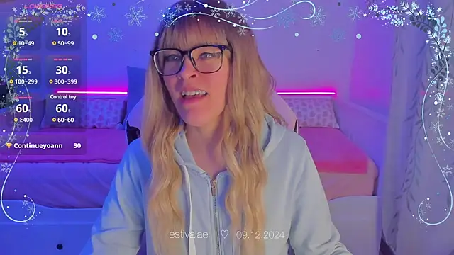 estivalae online show from December 2024 05:08:02 PM