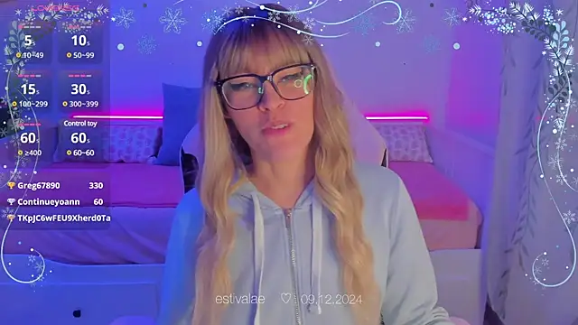 estivalae online show from December 2024 08:12:02 PM