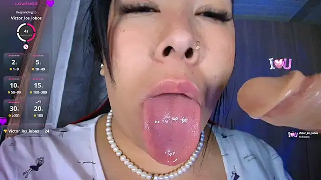 Snapshot of leahtemptation3 chatting on October 2025 08:24:01 AM leahtemptation3 online show from October 2025 08:24:01 AM