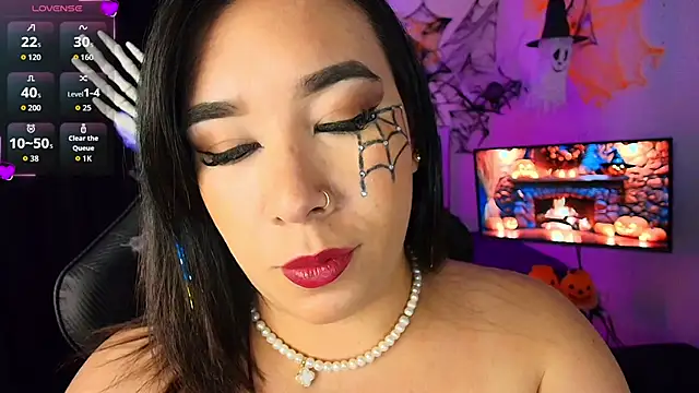 Snapshot of leahtemptation3 chatting on October 2025 07:03:02 AM leahtemptation3 online show from October 2025 07:03:02 AM
