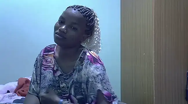 prettychoco1 online show from December 2024 08:07:01 PM